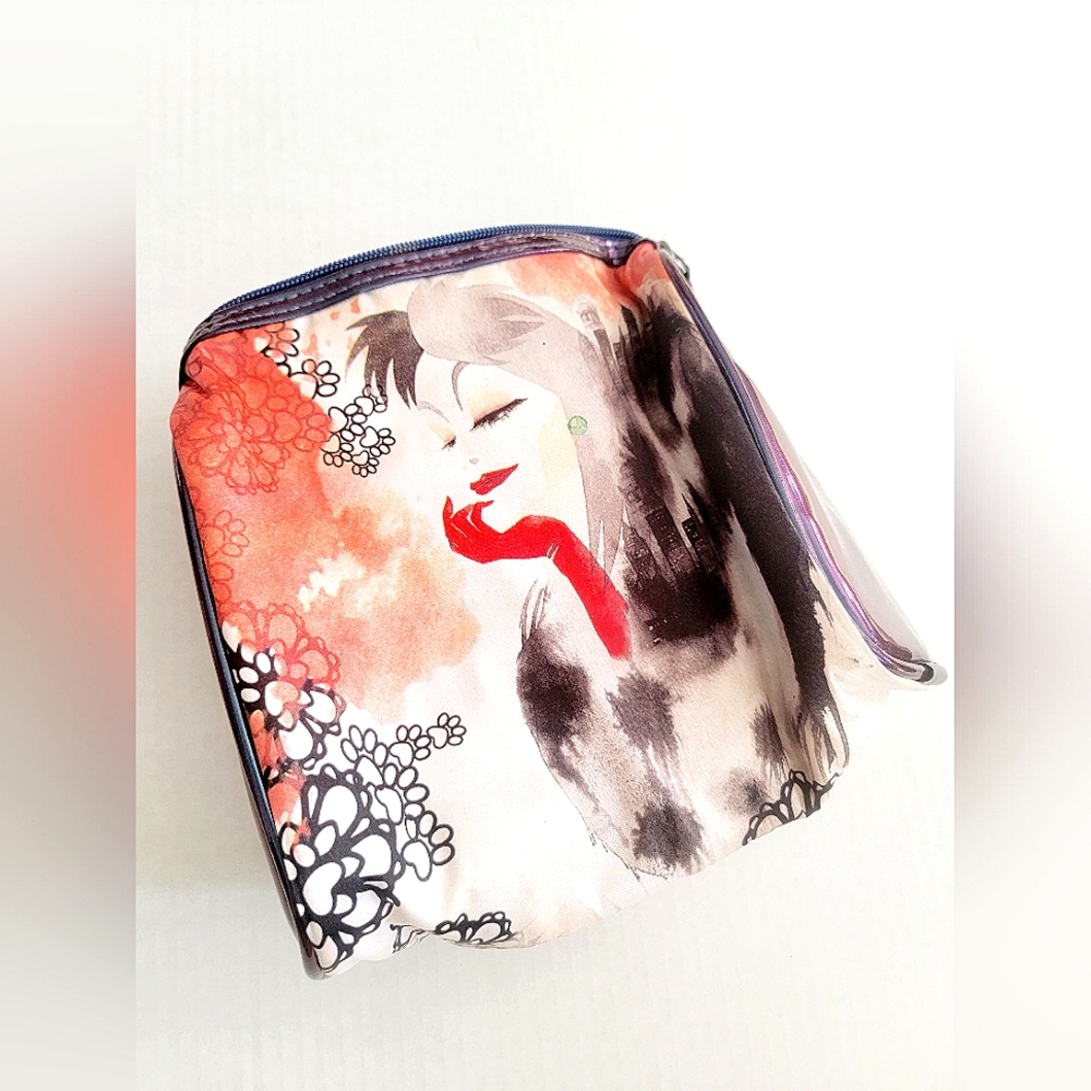 DISNEY x SOHO villains bag rare 101 Dalmatians cruella deville